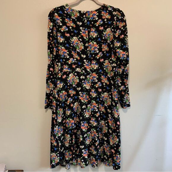 Boden Crew Neck Fit N Flare Dress Black Wild Cluster Floral Dress size 12 long - Picture 7 of 8